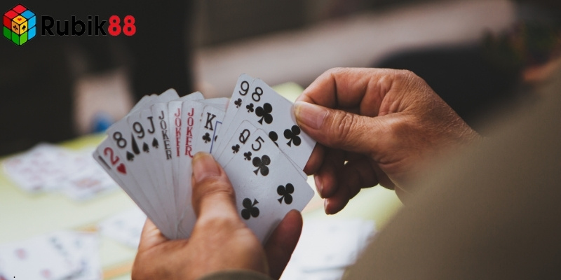 Tiến lên miền Nam là game bài phổ biến và hot về độ nổi tiếng nhất tại Việt Nam